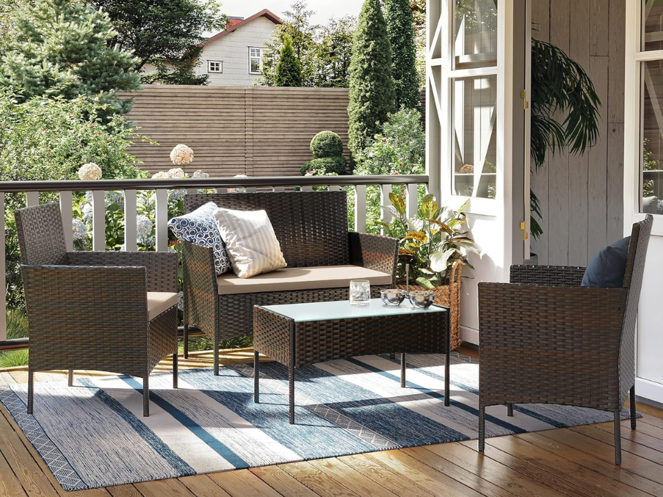 Seturi mobilier gradina