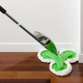 Mop triplu cu pulverizator InnovaGoods, 3 capate rotative, 600 ml, 40 x 130 cm, ABS/inox