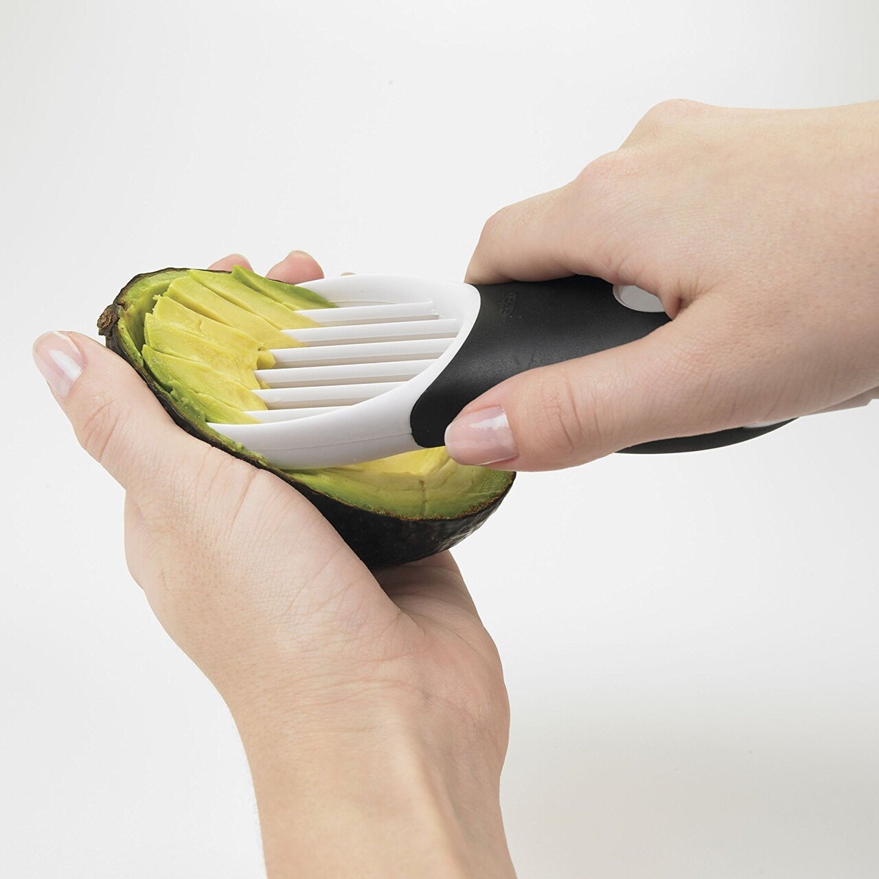 Feliator pentru avocado 3-in-1, plastic, "Good Grips" - OXO - imagine 5