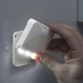 Set 2 lampi LED cu senzor de miscare pentru dulap InnovaGoods, 6.5 x 6 cm, plastic ABS