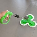 Mop triplu cu pulverizator InnovaGoods, 3 capate rotative, 600 ml, 40 x 130 cm, ABS/inox