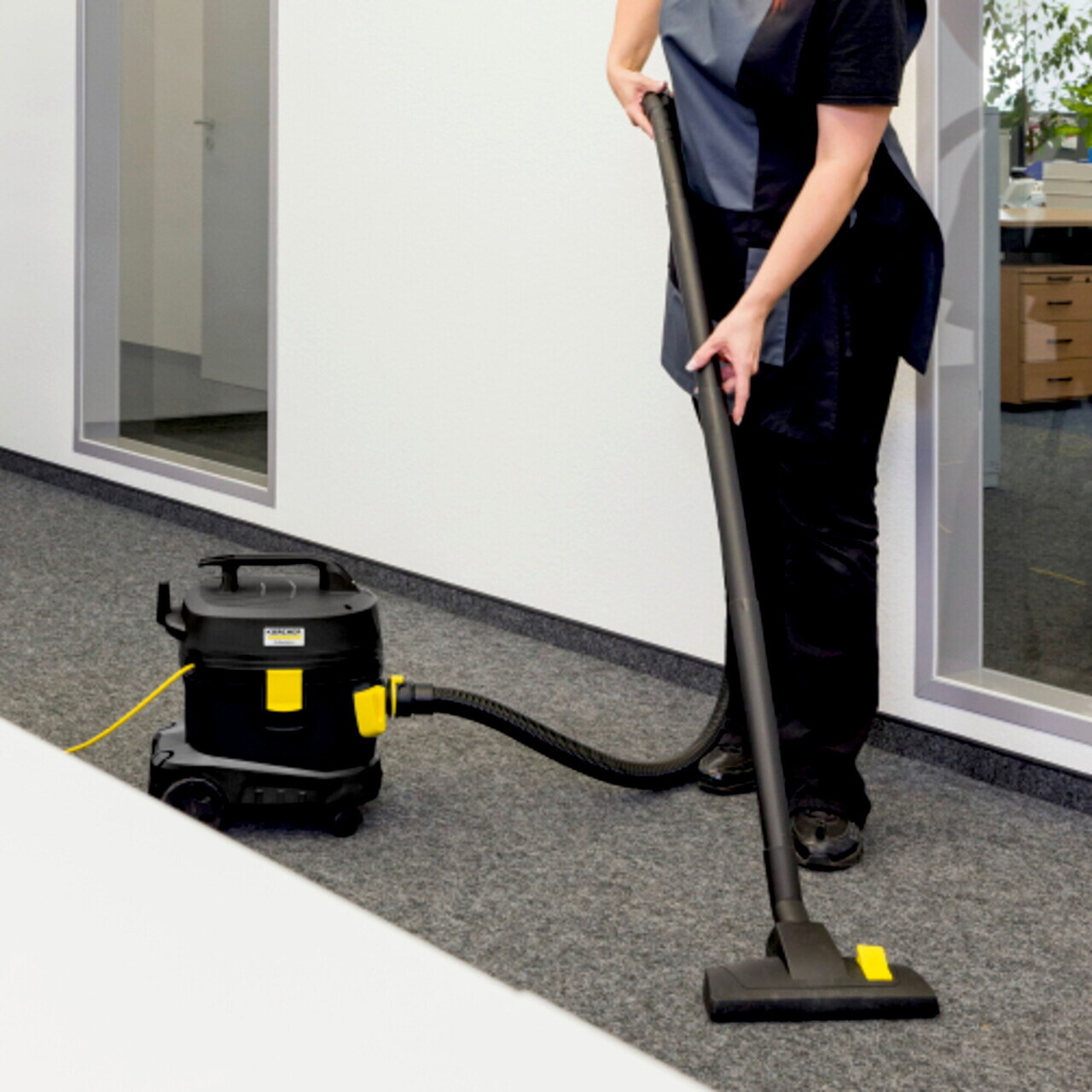 Aspirator profesional uscat T 11/1 Classic Re!Plast, Karcher, negru — imaginea 6