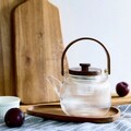 Ceainic Elsie, Homla, 880 ml, sticla/lemn, transparent/maro