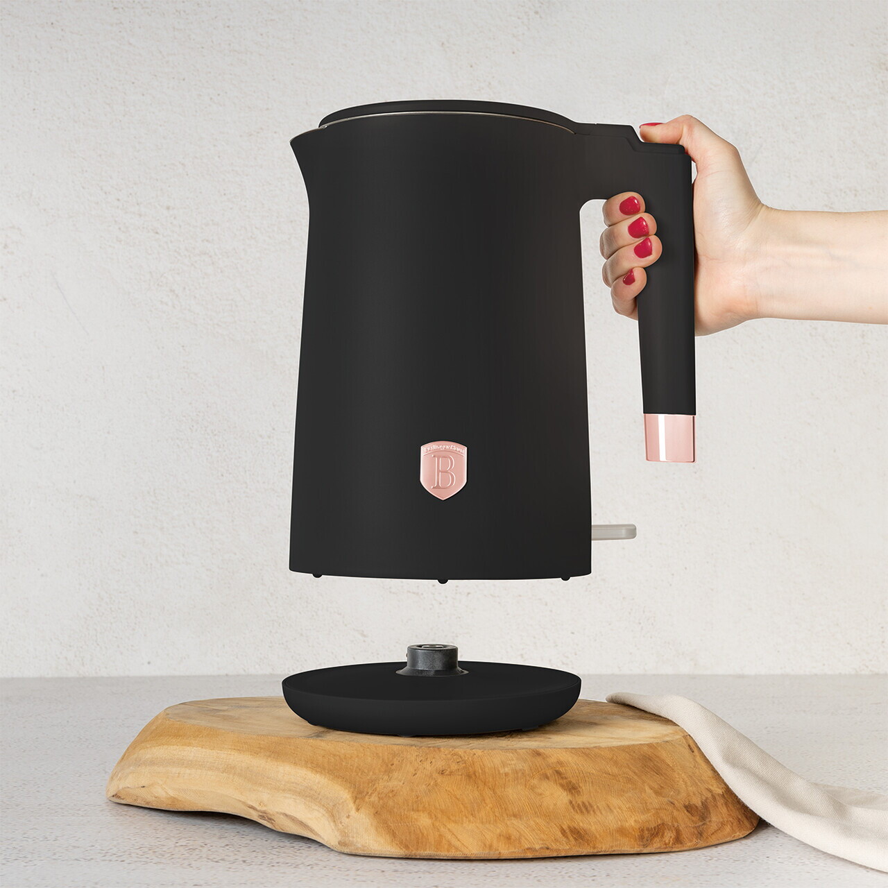Ceainic electric cu pereti dubli Berlinger Haus, Black Rose, 1.7 L, plastic/inox, negru - imagine 5