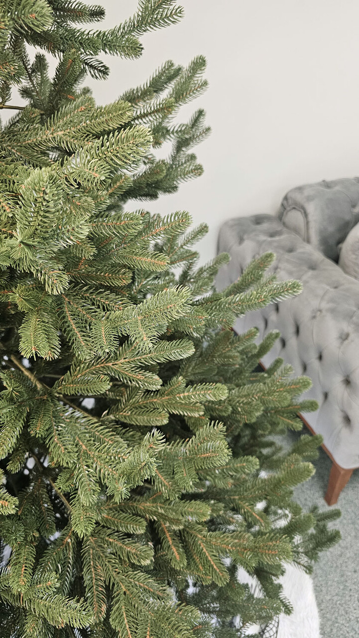 Brad artificial Christmas Deluxe by Sersimo, Viena verde, 3D, 250cm — imaginea 4