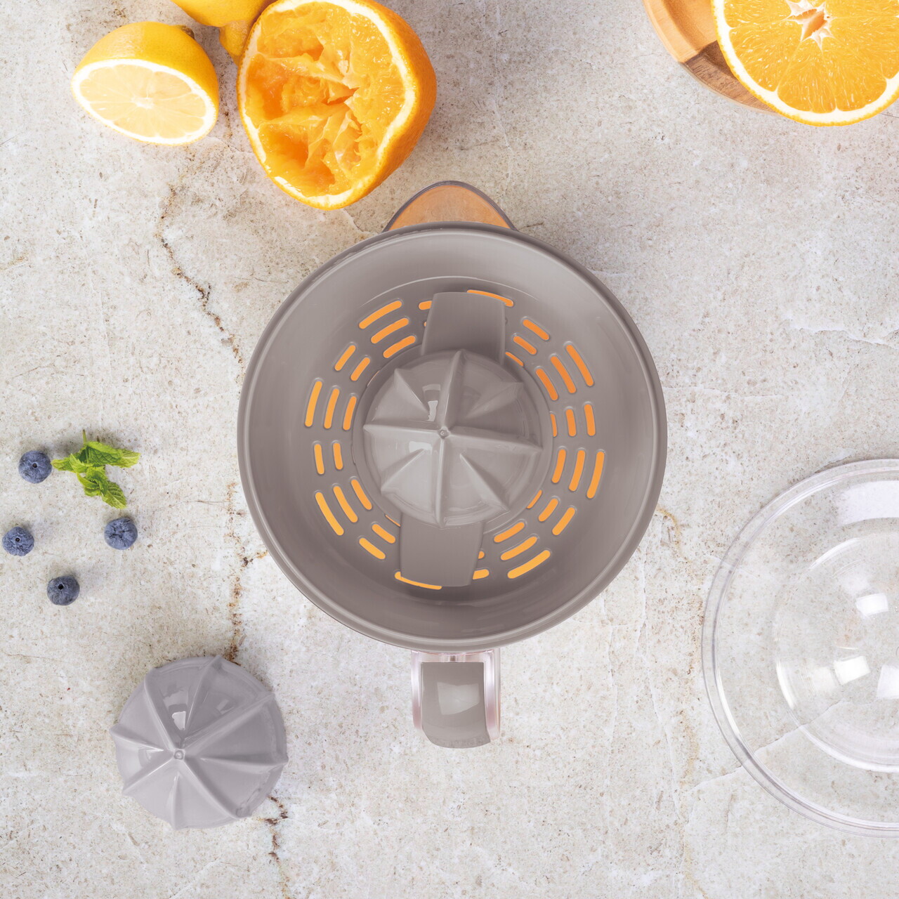 Storcator electric de citrice Berlinger Haus, Taupe, 40W, 700 ml, plastic/inox, taupe mat/transparent - imagine 3