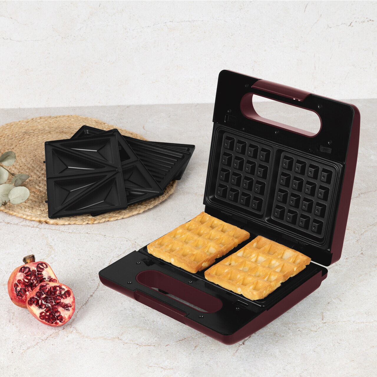 Sandwich maker 3 in 1 Berlinger Haus, Leonardo, 22.5x13 cm, aluminiu, visiniu mat - view 2