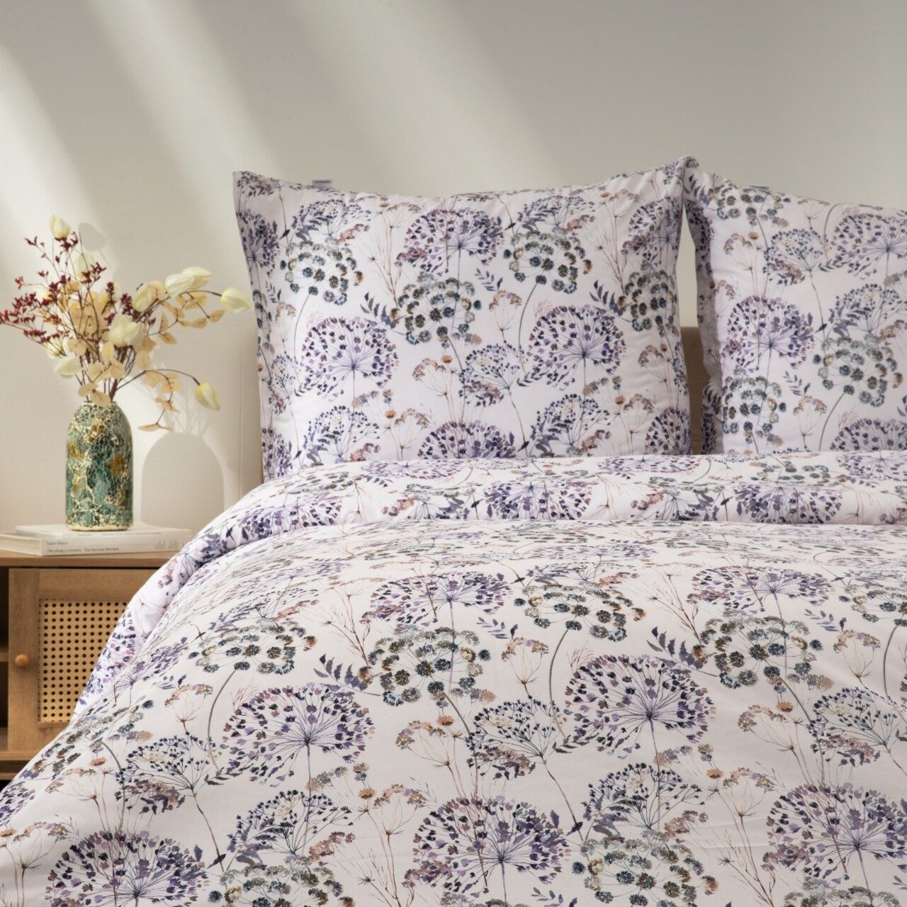Lenjerie de pat pentru o persoana Lorret Homla 2 piese 140x200 cm microfibra din poliester multicolor