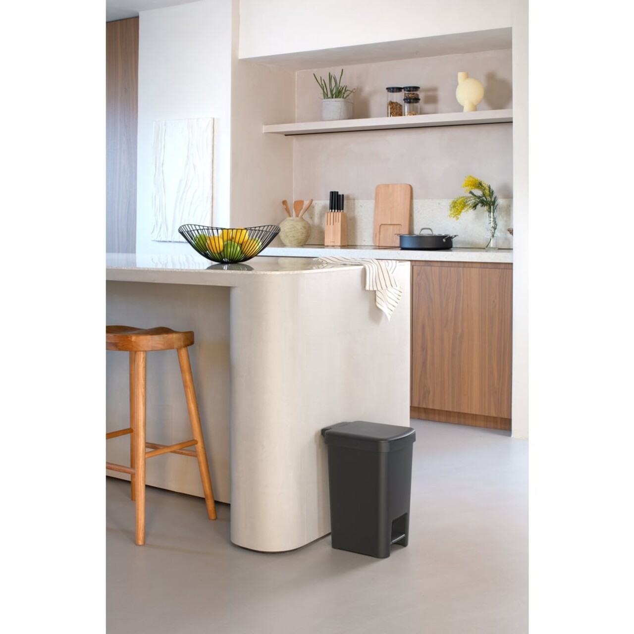 Cos de gunoi cu pedala, Brabantia, StepUp, 16 L, 29.6x22.3x41.1 cm, polipropilena, gri inchis