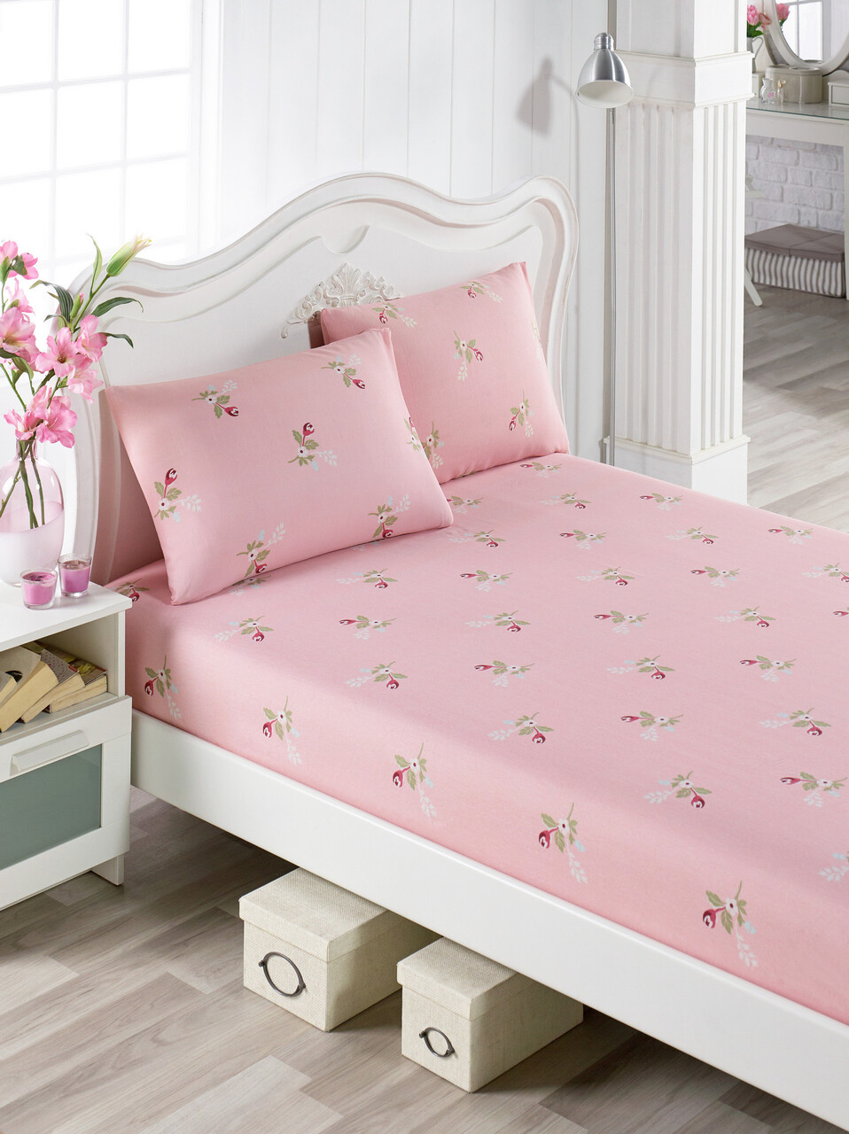 Set de pat dublu (cearceaf cu elastic si perne) 3 piese, Alanur - Pink, Eponj Home, 65% bumbac/35% poliester