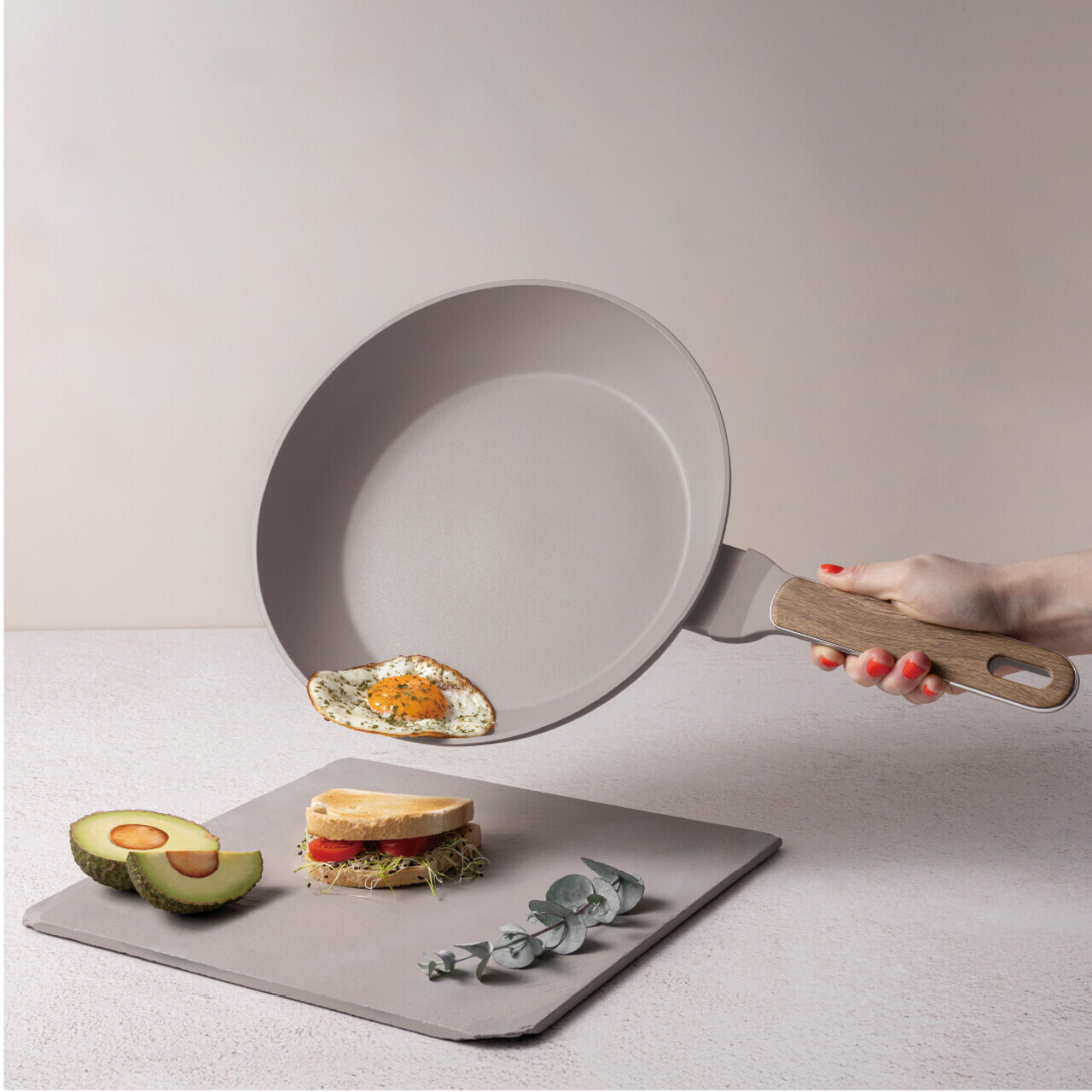 Set pentru gatit Berlinger Haus, Taupe Nordic, 15 piese, aluminiu forjat, taupe mat/natur - imagine 4