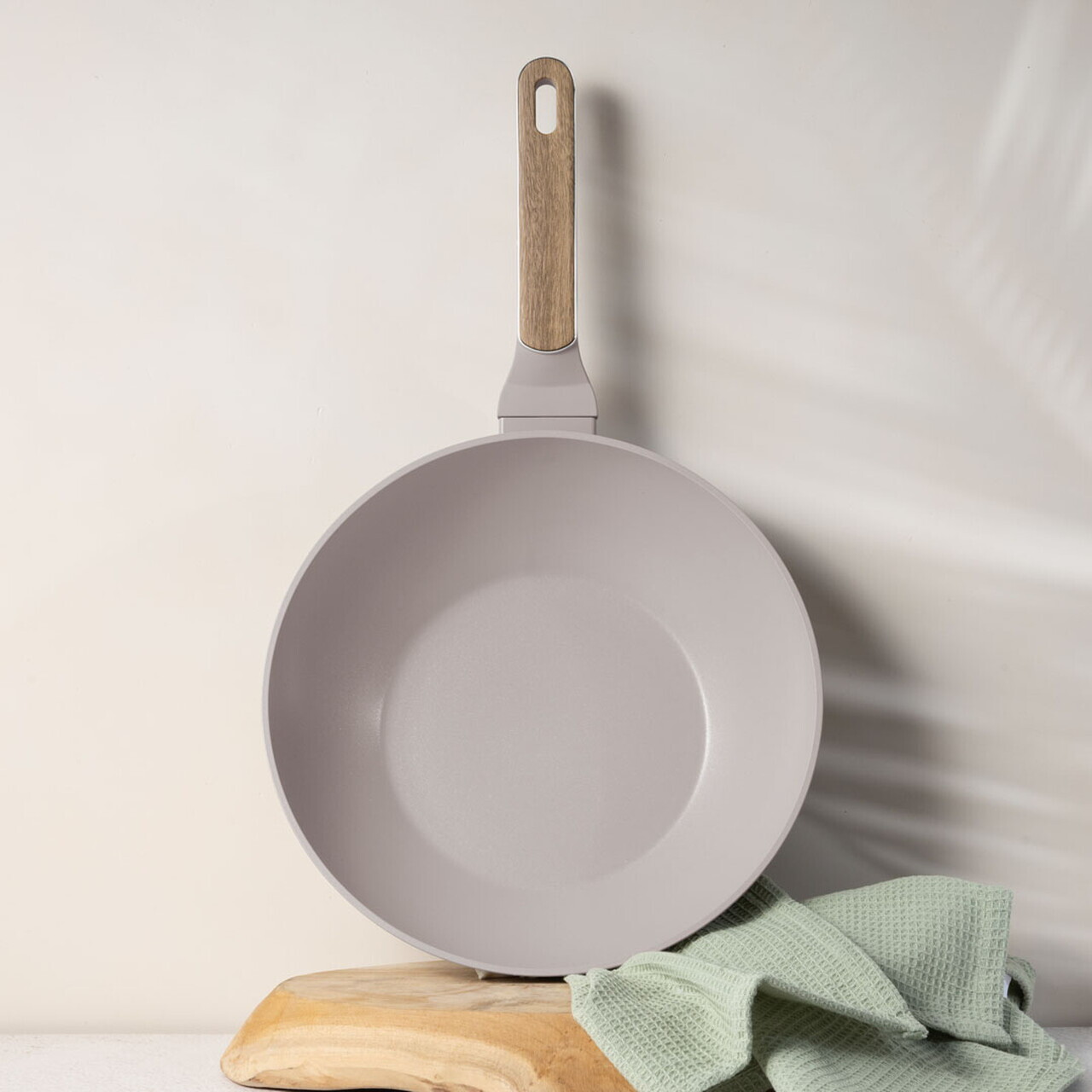 Tigaie Wok Berlinger Haus, Taupe Nordic, 28 cm, 3.5 L, aluminiu forjat, taupe mat/natur - imagine 7