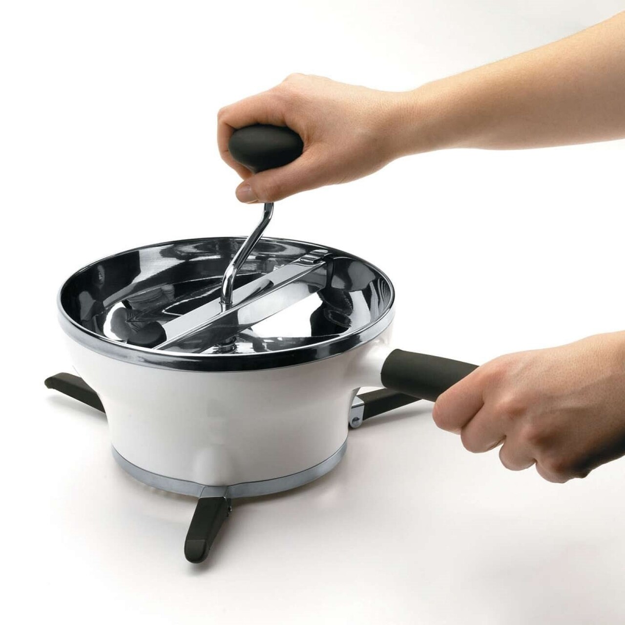 Dispozitiv pentru pasat cu 3 site, inox, "Good Grips" - OXO - imagine 2