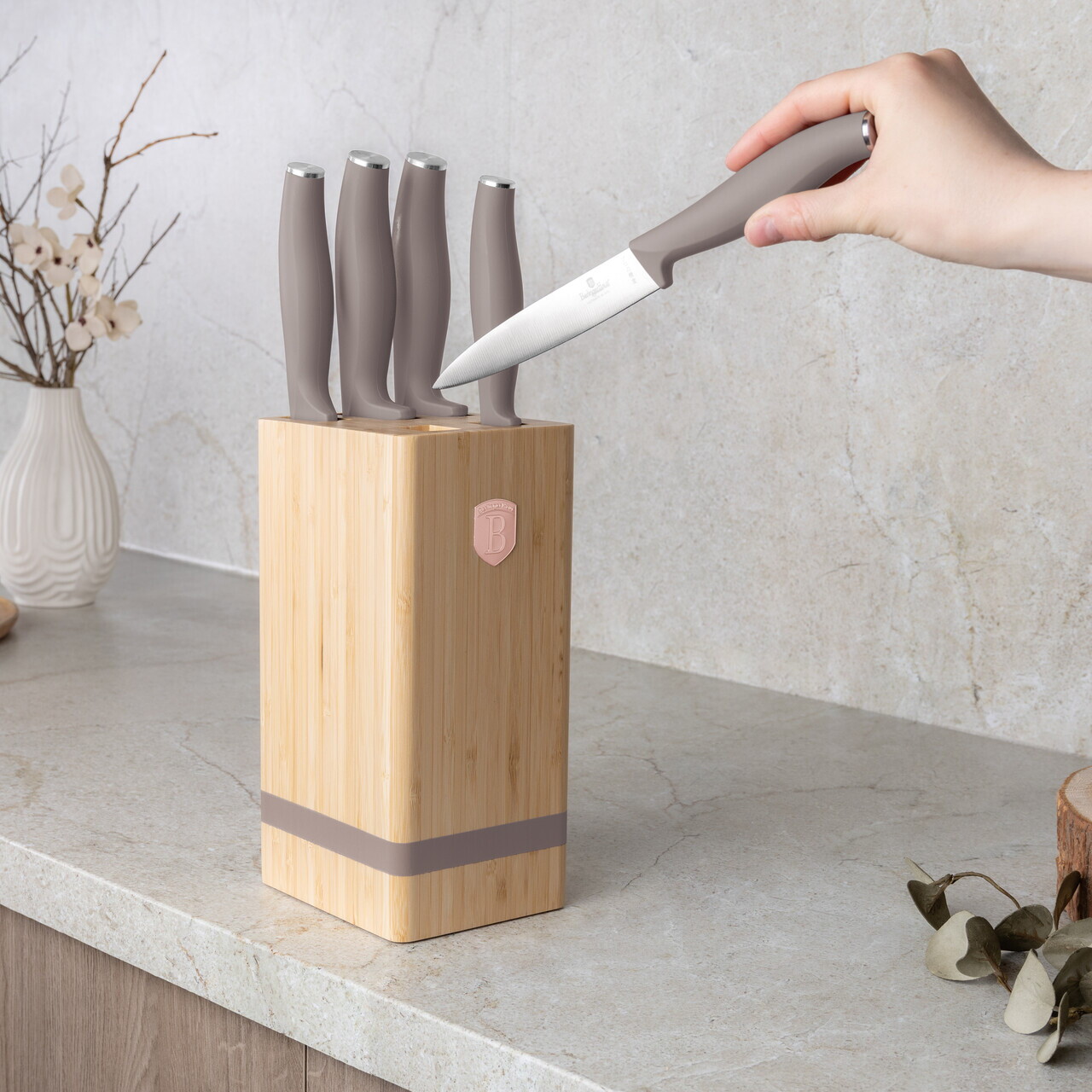 Set 5 cutite cu suport patrat Berlinger Haus, Taupe, inox/bambus, taupe mat/natur - imagine 4
