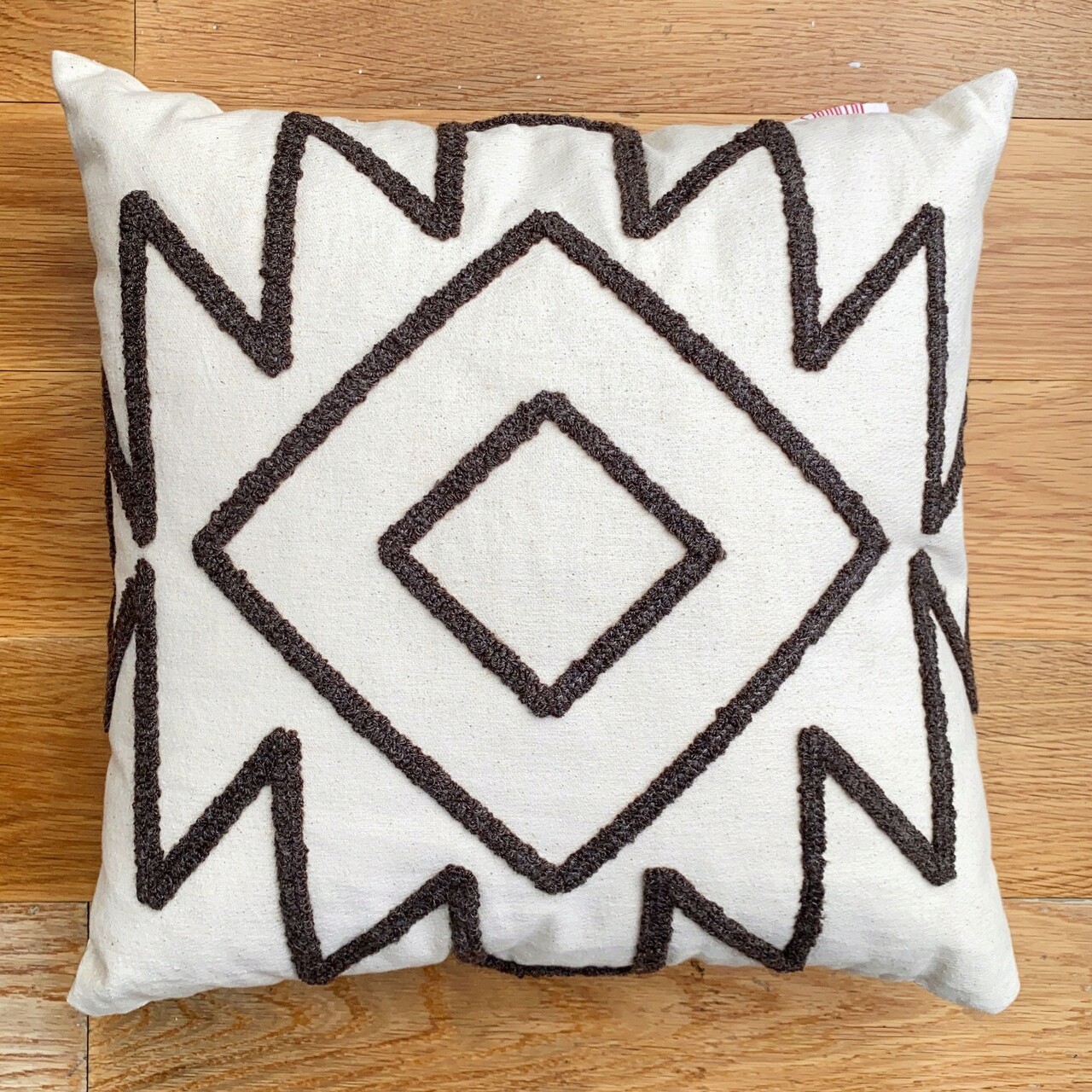 Perna, Enki Organic Woven Punch Pillow With İnsert, 43x43 cm, Bumbac, Maro - 1 | YEO