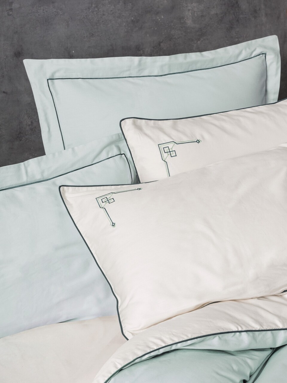 Lenjerie de pat dubla, Vanko - Mint, Cotton Box, Bumbac Satinat - 1 | YEO