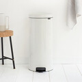 Cos de gunoi cu pedala, Brabantia, NewIcon Metal Bucket, 30 L, 38x29.3x67.9 cm, otel, alb