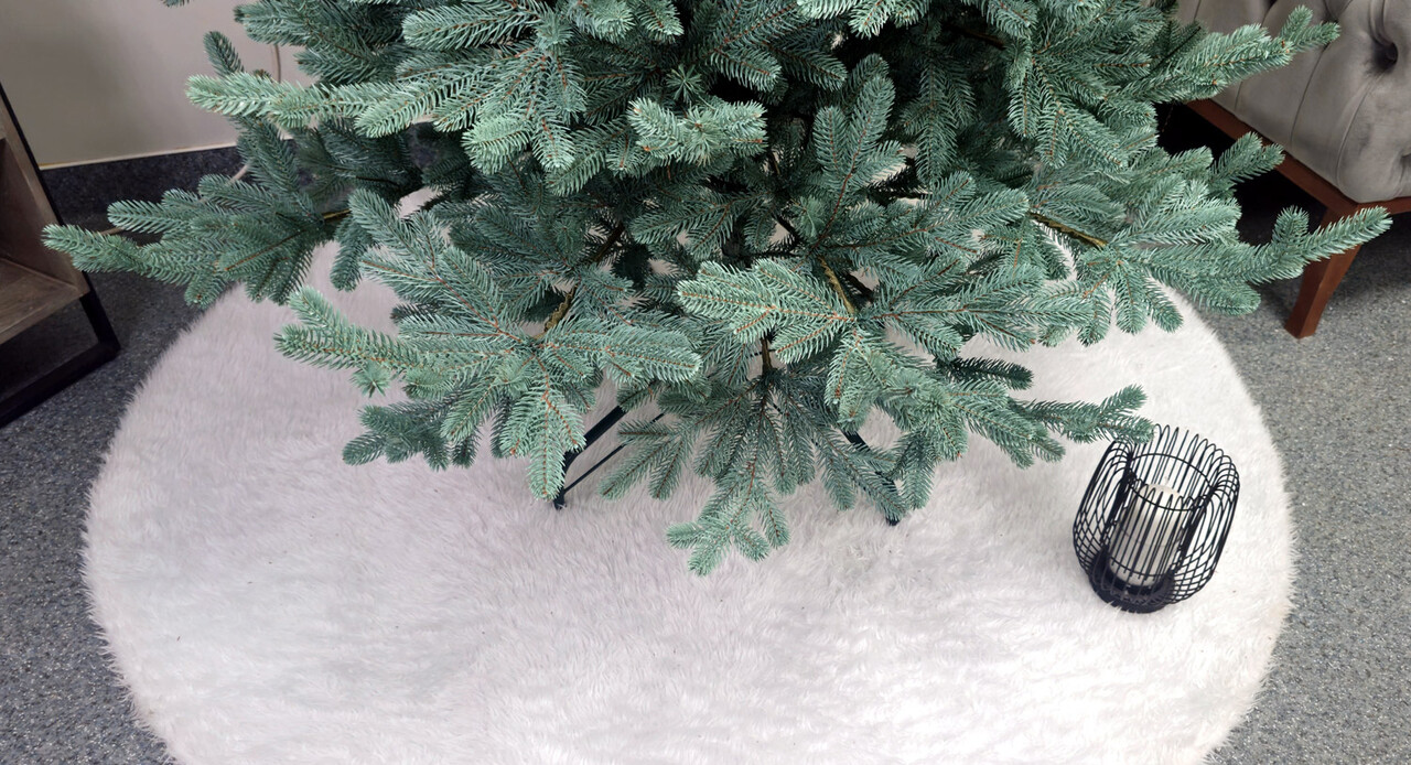 Brad artificial Christmas Deluxe by Sersimo, Viena Select argintiu, integral 3D, 210cm — imaginea 5