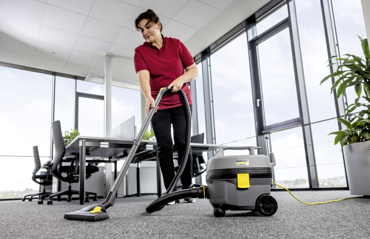 Aspirator profesional uscat T 7/1 Classic *EU, Karcher, gri — imaginea 3