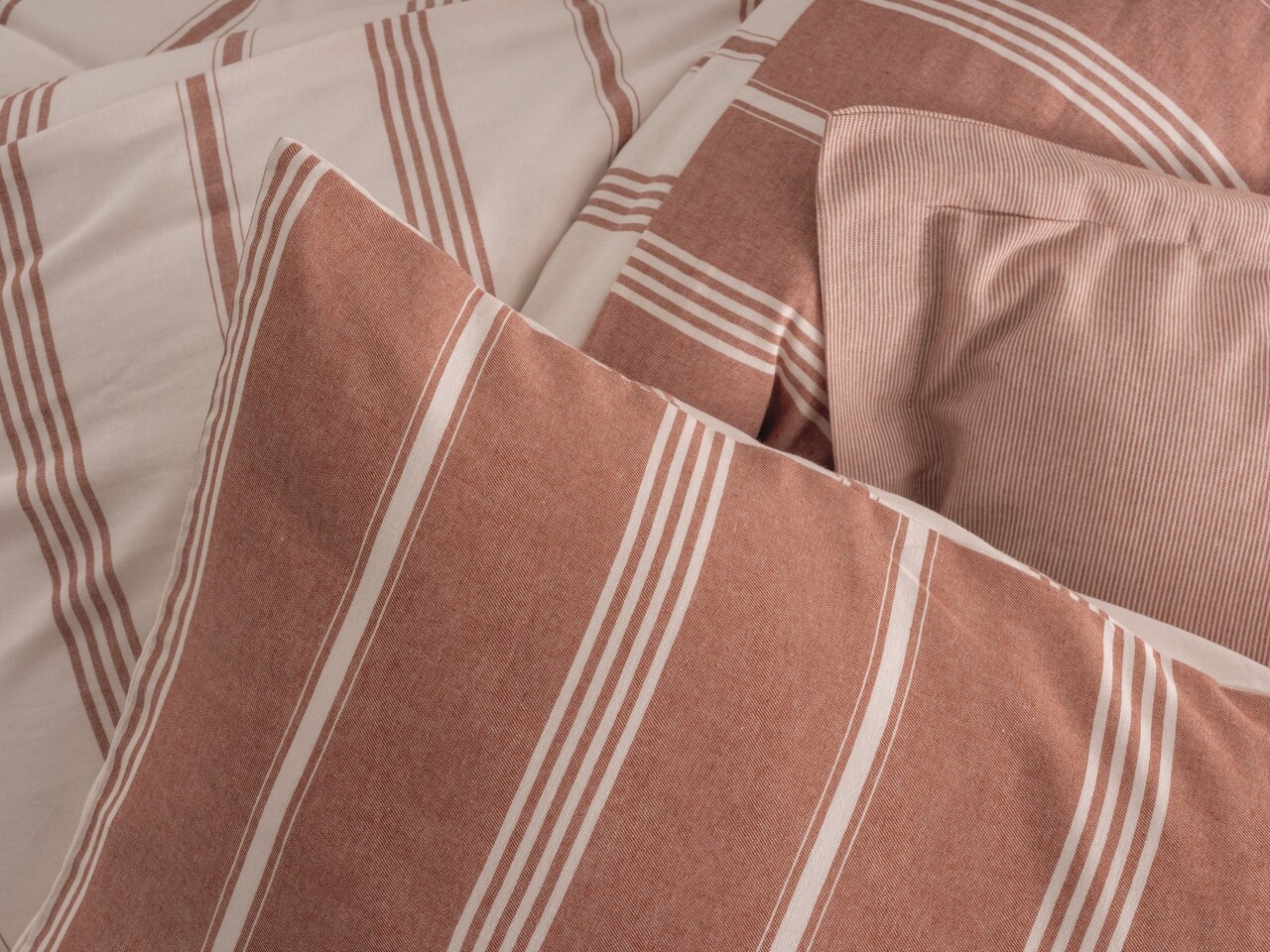Lenjerie de pat dubla, Jamira - Cinnamon, Cotton Box, 85% bumbac / 15% poliester