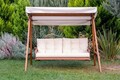Balansoar de gradina 2 locuri, Swingo, Pera 2000, 203x116x180 cm, Cadru: 100% MID, Bej