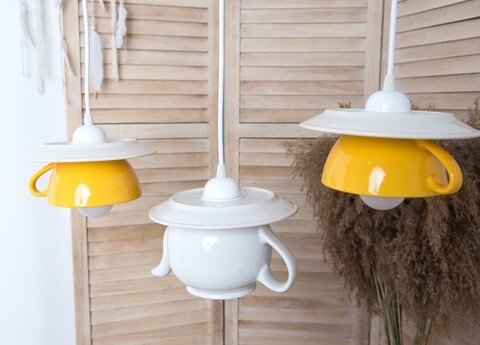 Lustra tea time triple crazy, deco republic, e27, 1x60w, ceramica, ceainic + cesti, alb/galben