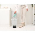 Cos de gunoi cu pedala, Brabantia, StepUp, 25 L, 35.2x28x40.9 cm, polipropilena, gri deschis