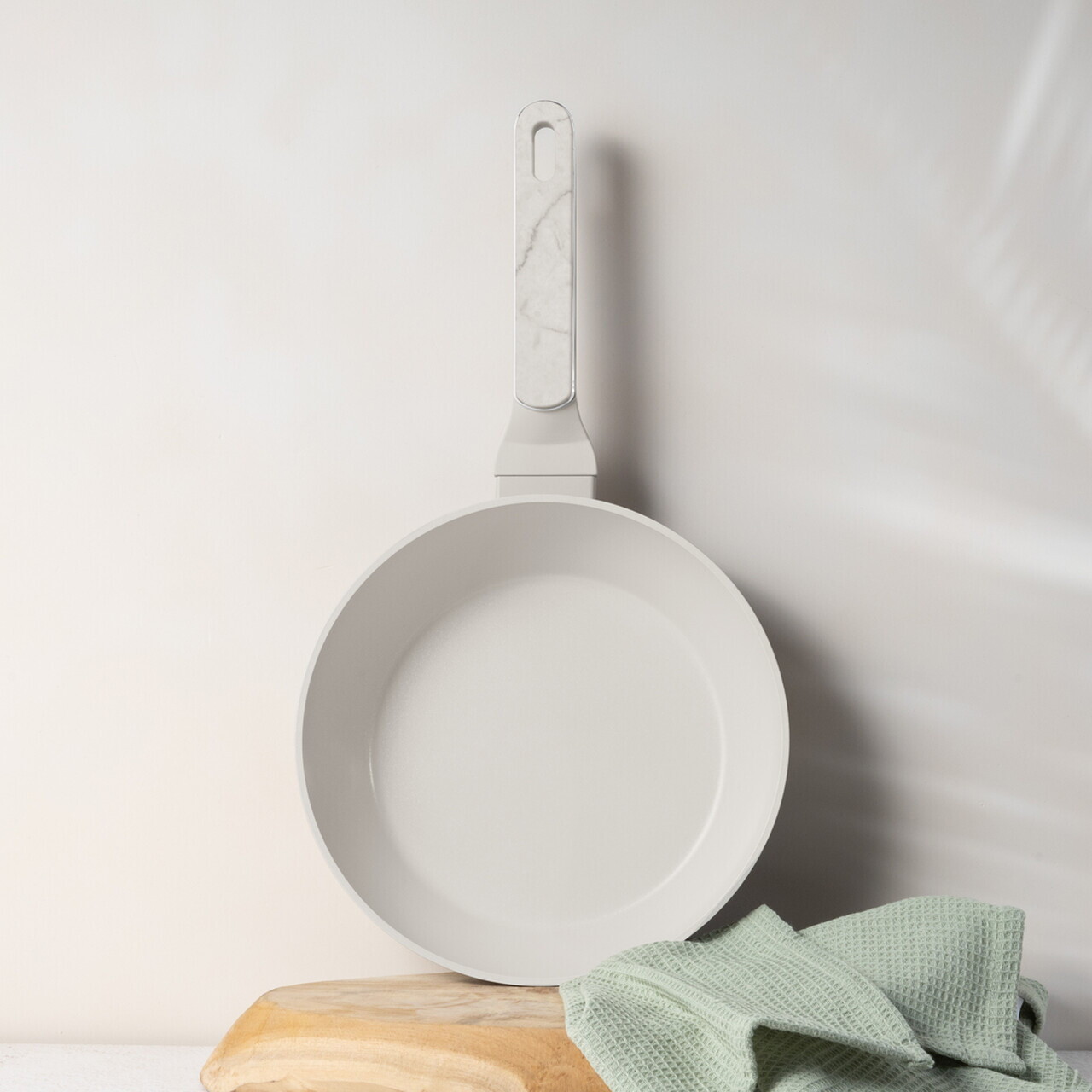 Set pentru gatit Berlinger Haus, Sahara Marble, 10 piese, aluminiu forjat, crem mat/marmura - imagine 6