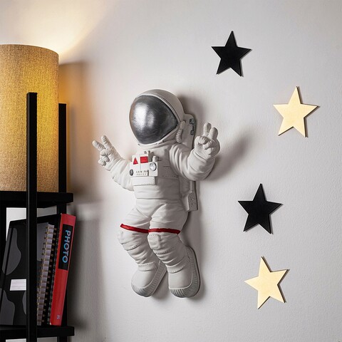 Decoratiune, peace sign astronaut, 35x47x10 cm, poliester, alb / gri