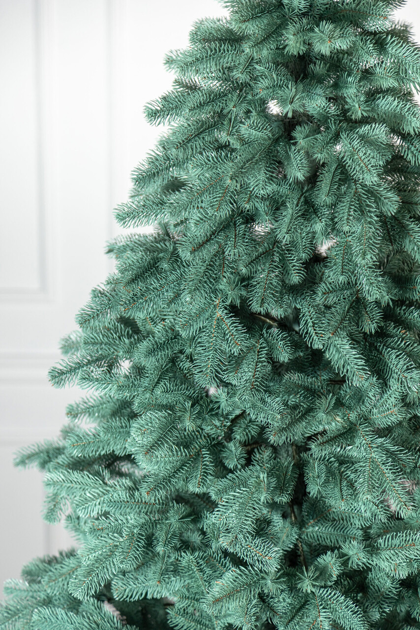 Brad artificial Christmas Deluxe by Sersimo, Kovalivka Select argintiu, integral 3D, 210 cm — imaginea 22