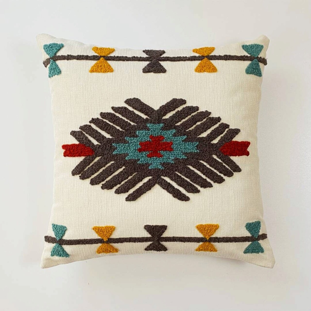 Husa de perna, Ani Punch Pillow Cover, 43x43 cm, Material: 20% in, 80% poliester, Muștar / Turcoaz / Gri închis - 1 | YEO