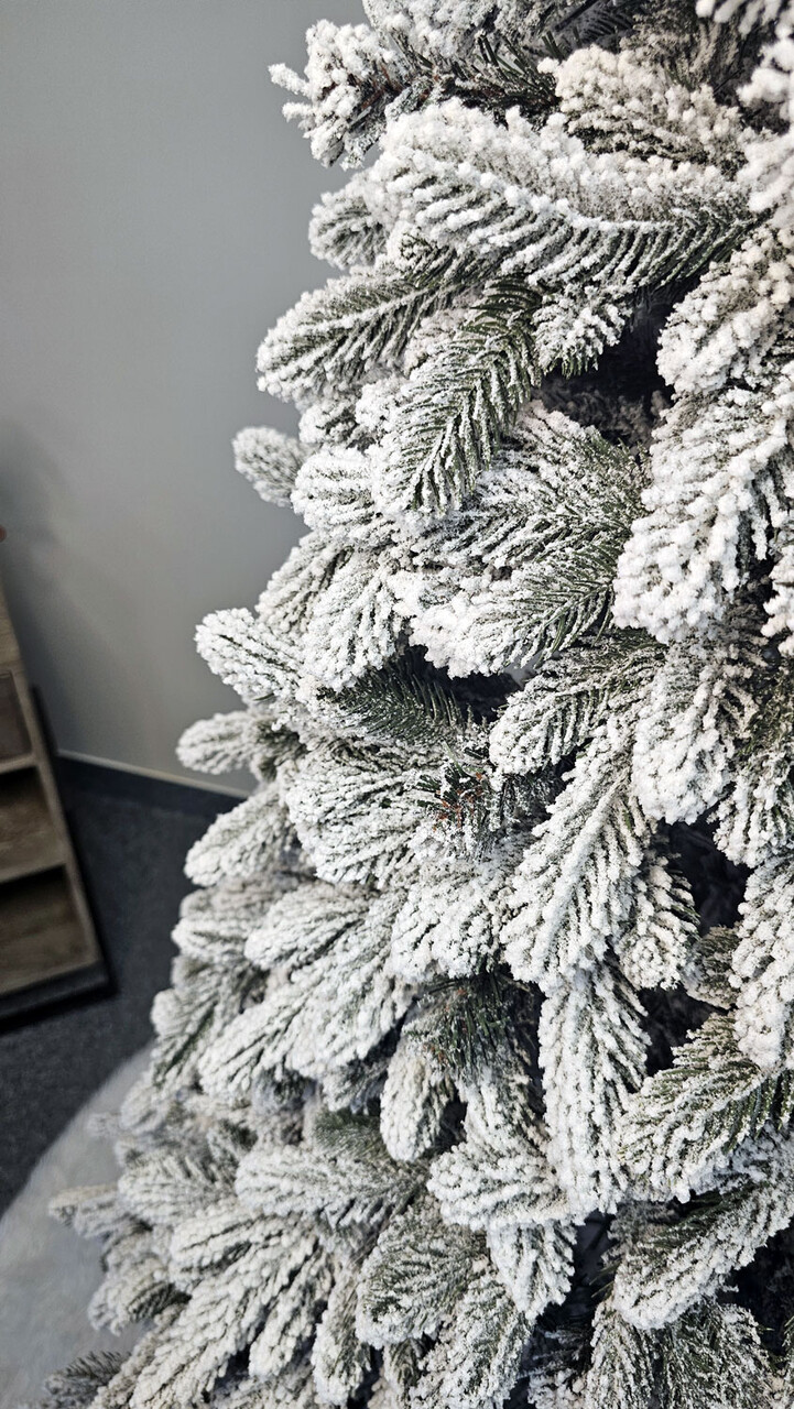 Brad artificial Christmas Deluxe by Sersimo, Global nins, mix 2D+3D, 180cm — imaginea 9