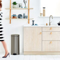 Cos de gunoi cu pedala, Brabantia, NewIcon Platinum, 30 L, 38x29.3x67.9 cm, otel, gri inchis