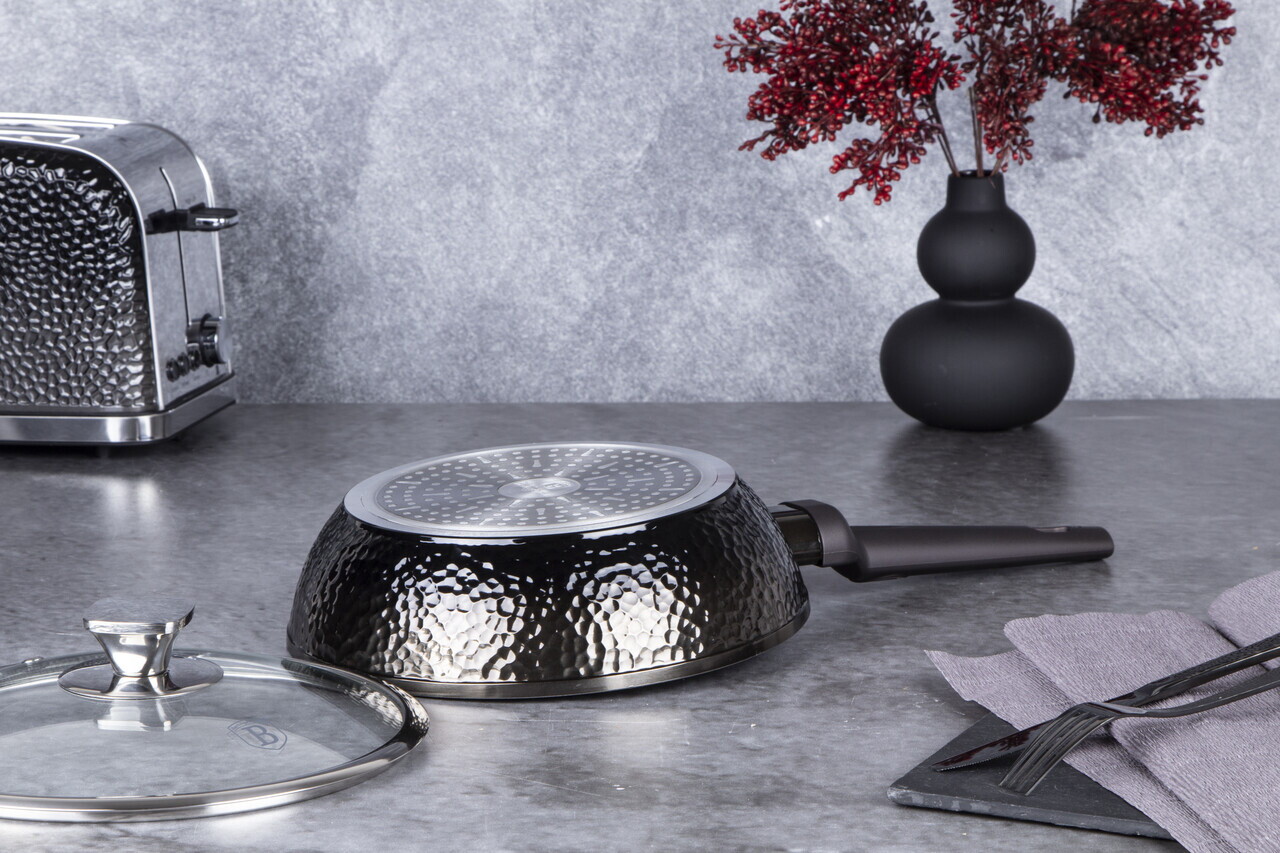 Tigaie adanca cu capac Berlinger Haus, Primal Gloss, 24 cm, 2.3 L, aluminiu forjat, negru - imagine 14