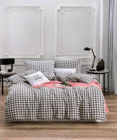Lenjerie de pat dubla King (FR) İlove – Black, Mijolnir, 3 piese, 260×220 cm, bumbac ranforce, multicolor Lenjerii de Pat