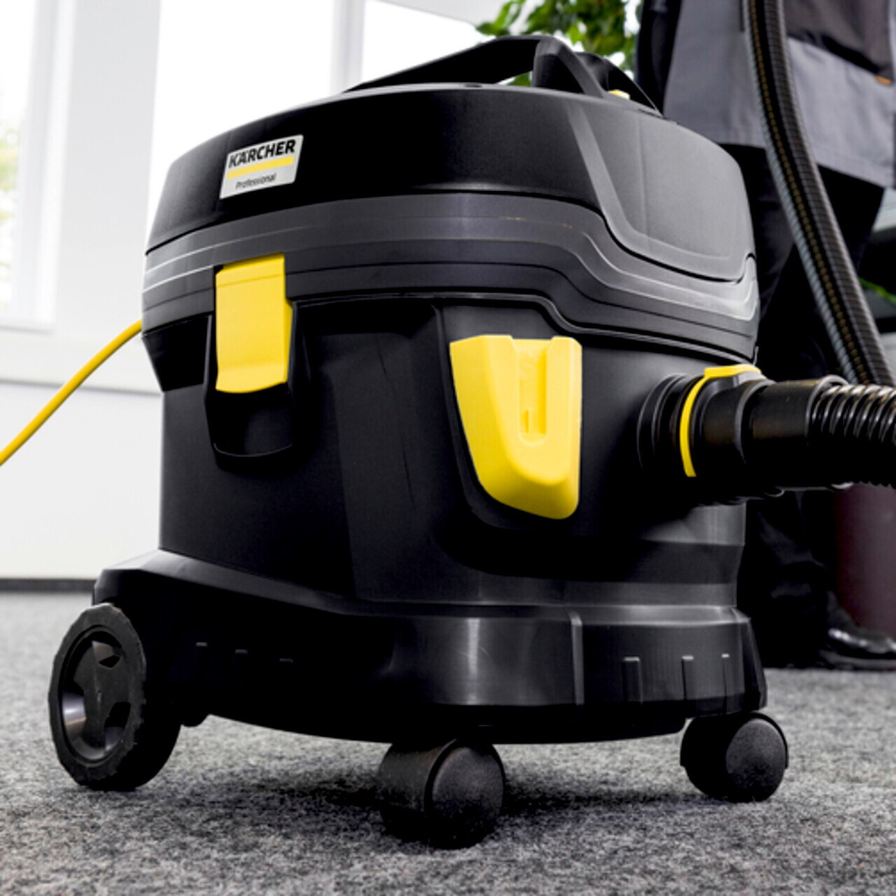 Aspirator profesional uscat T 11/1 Classic Re!Plast, Karcher, negru — imaginea 4