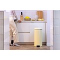 Cos de gunoi cu pedala, Brabantia, NewIcon Mellow Yellow, 30 L, 38x29.3x67.9 cm, otel, galben pastel