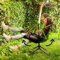 Scaun balansoar de camping Kamprock, InnovaGoods, 100 x 104 x 95.5 cm, max 150 kg, verde/negru