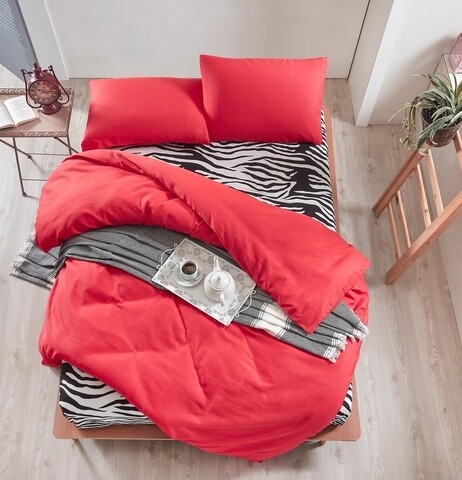 Lenjerie de pat dubla safari - red, enlora home, 4 piese, 65% bumbac si 35% poliester, rosu