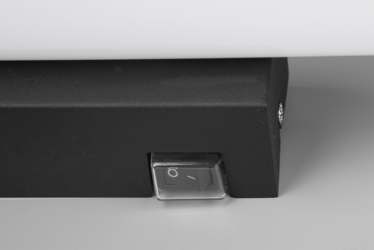 Aplica de perete Mattimo, TRIO, 80.4x5.5 cm, 8.6W, 1x SMD, metal, negru mat