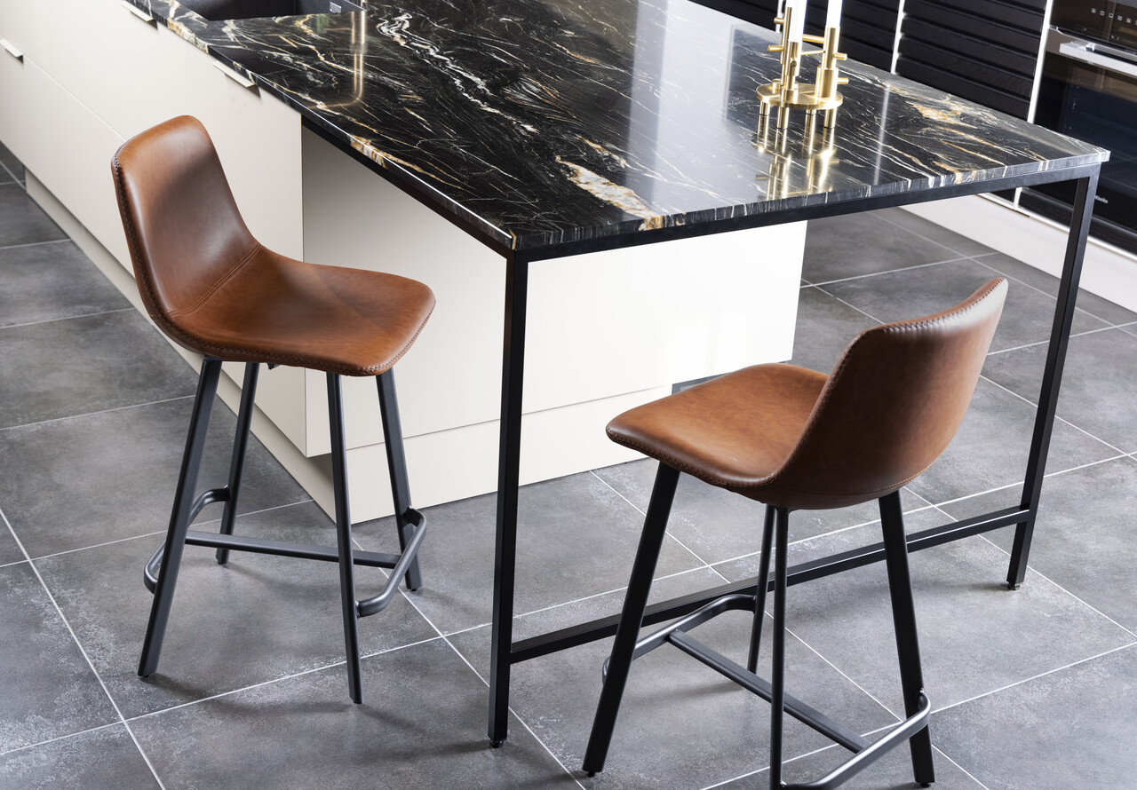 Scaun de bar Oregon, Actona, 43.5x50x91.5 cm, piele ecologica/otel, brandy - view 6