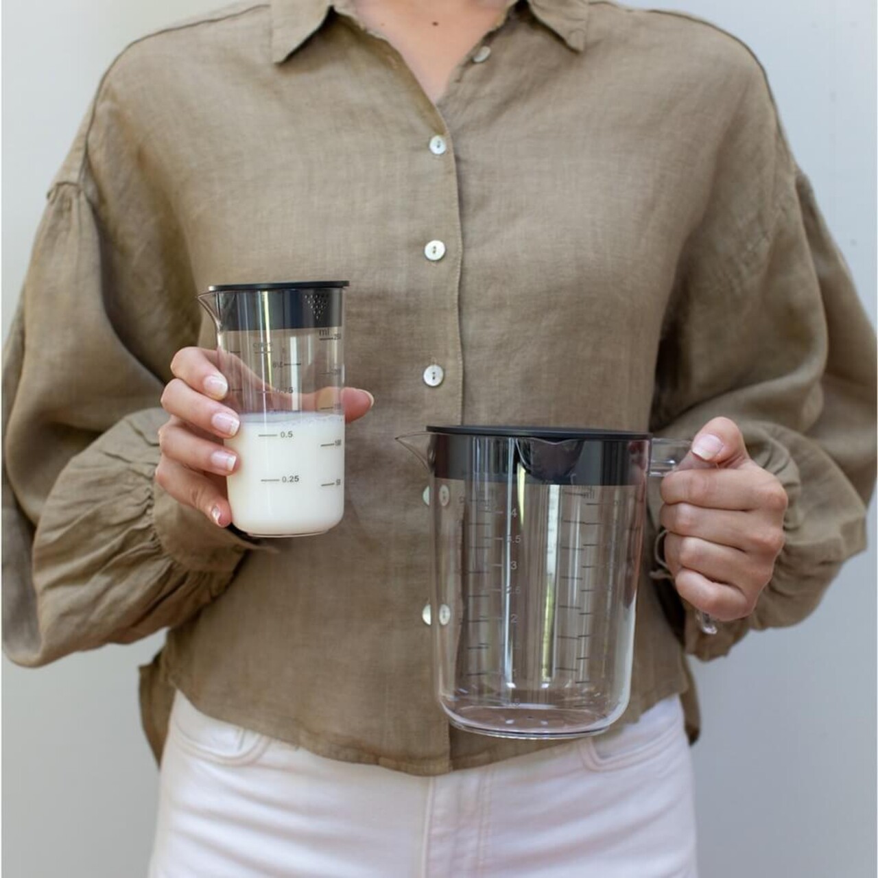 Set cana gradata pentru masurat 2 piese, Brabantia, Tasty+, 1 L, 250 ml, plastic, gri inchis - imagine 8