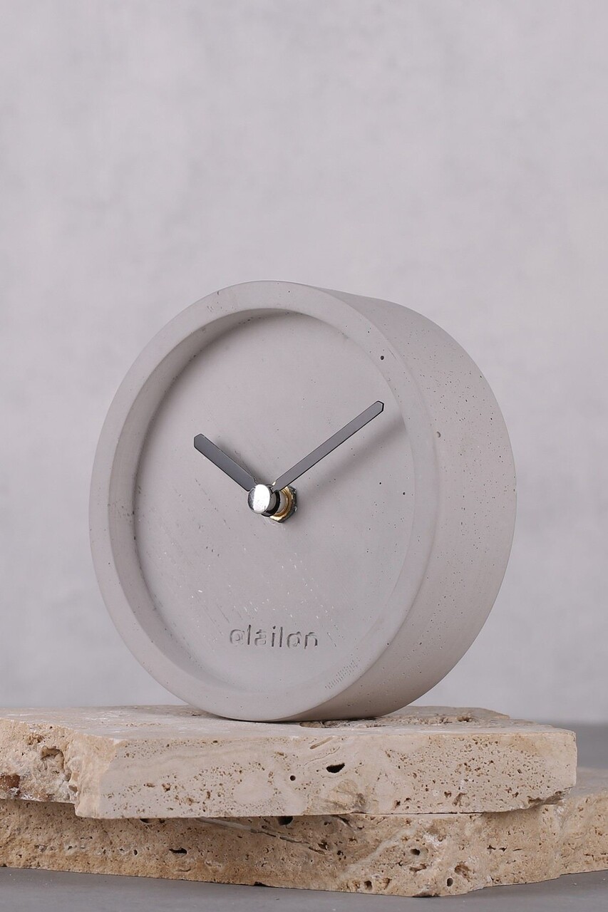 Ceas de masa Saat Gri