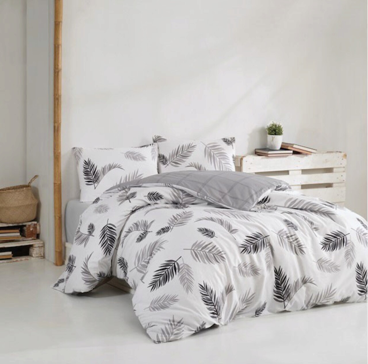 Lenjerie de pat pentru o persoana, L'essentiel Maison, Plume, Gri/Alb