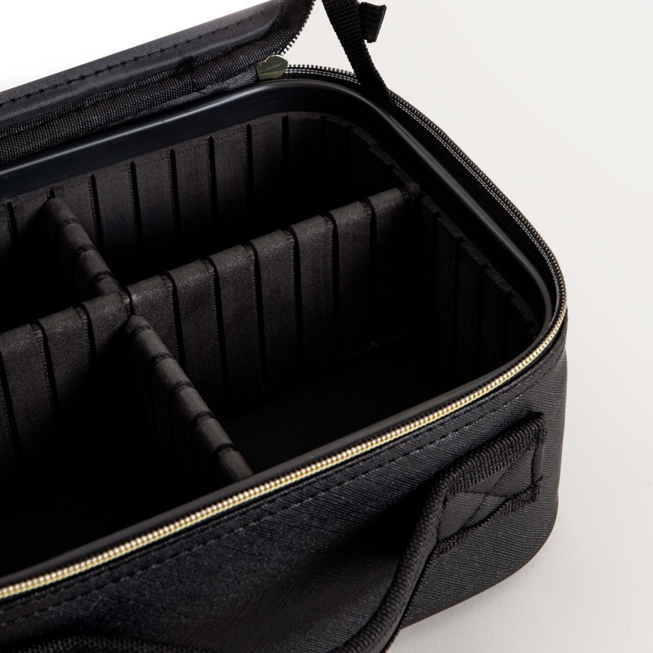 Organizator pentru cosmetice Voyelle, Homla, 24.5x18.5x11 cm, poliuretan/sticla, negru - view 4