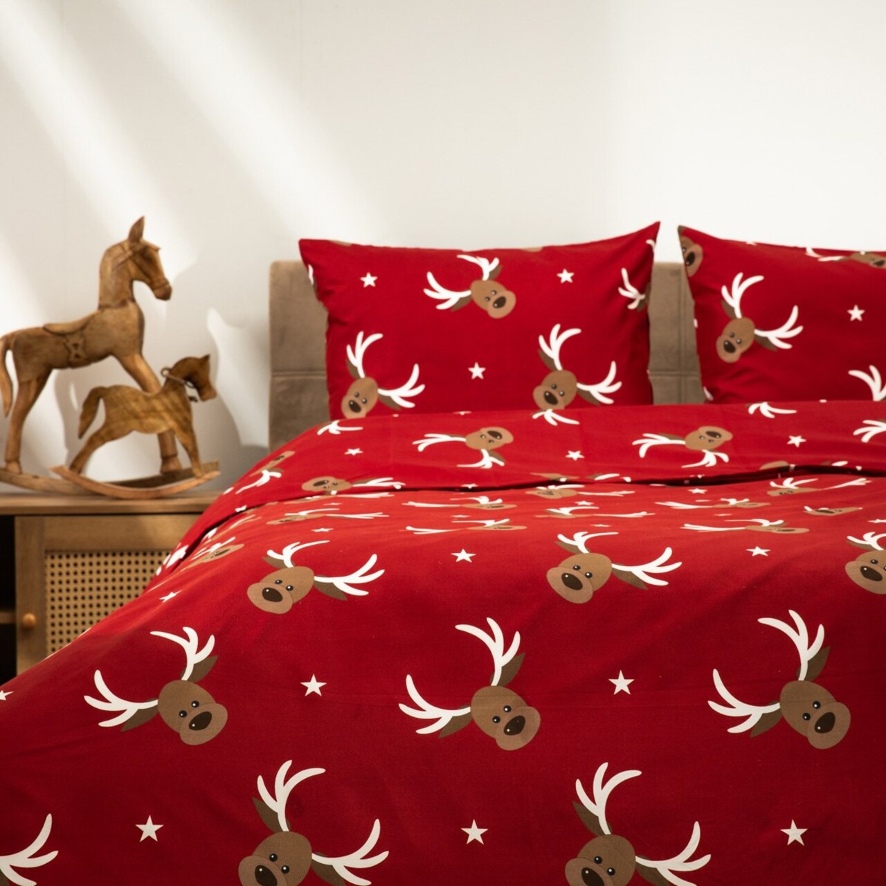 Lenjerie de pat dubla Reindeer, Homla, 3 piese, 160x200 cm, microfibra din poliester, rosu — imaginea 5