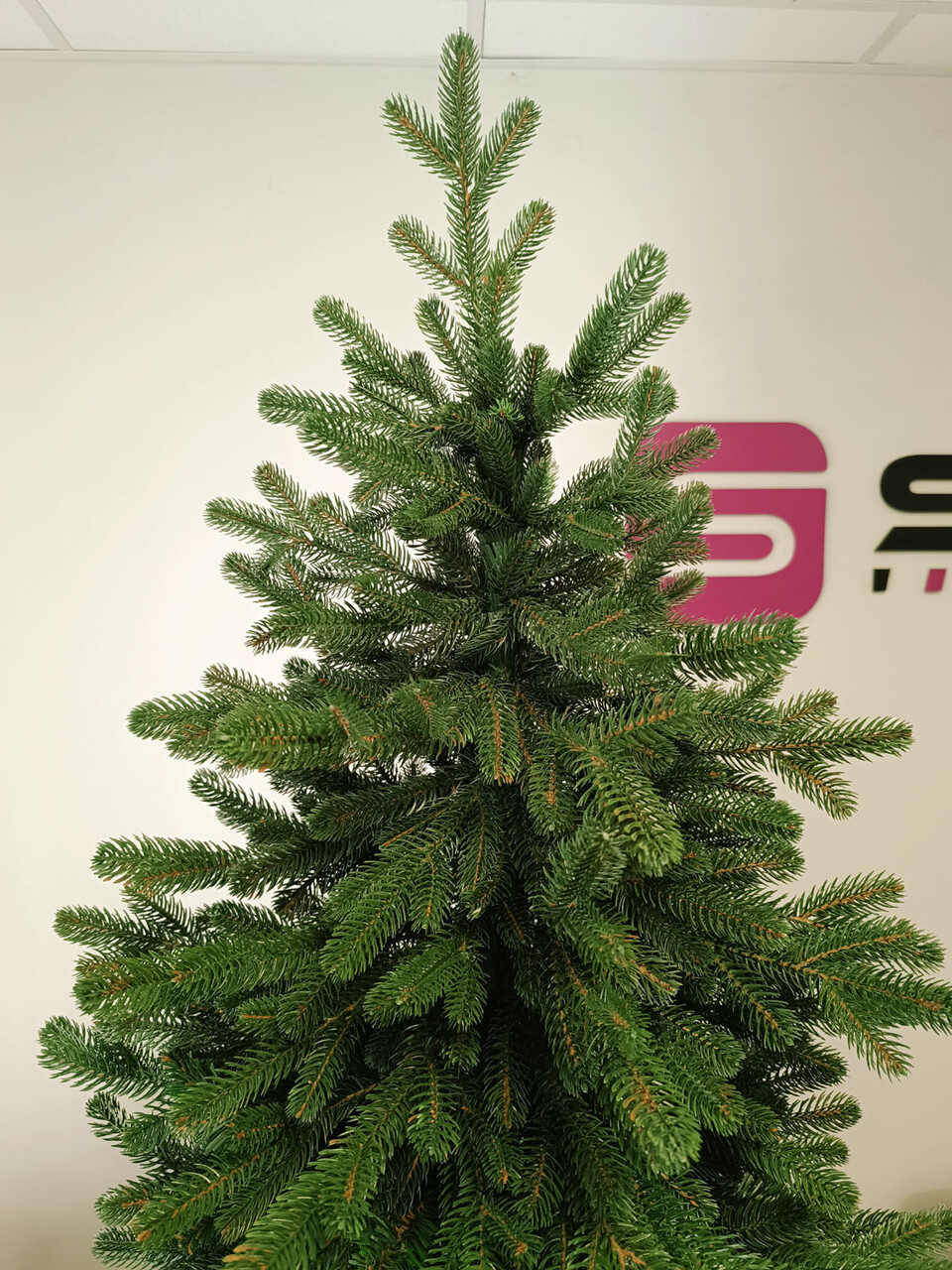 Brad artificial Christmas Deluxe by Sersimo, Viena Slim, 2D+3D, 210cm — imaginea 5