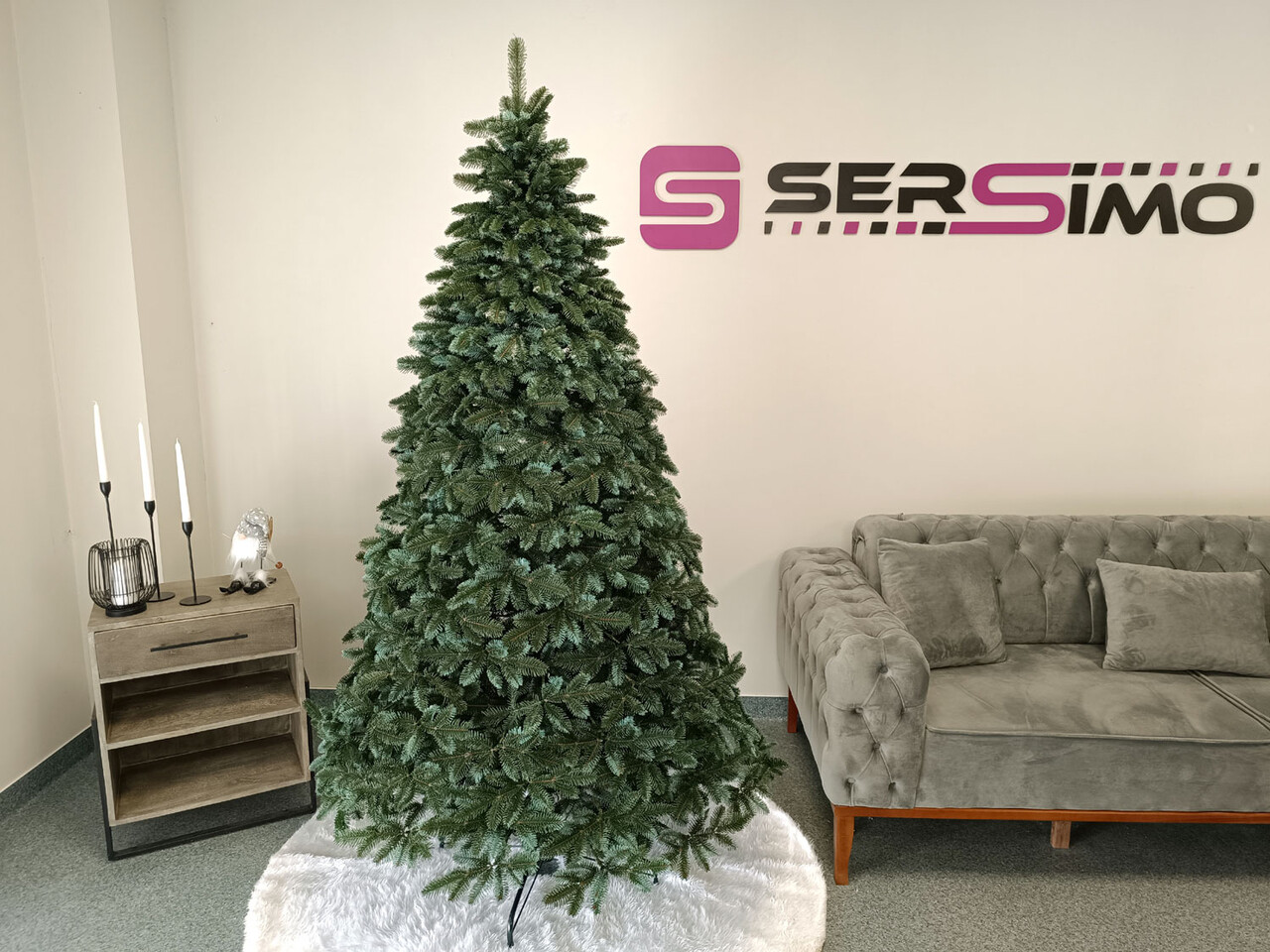Brad artificial Christmas Deluxe by Sersimo, Canada argintiu, 3D, 210cm - view 6