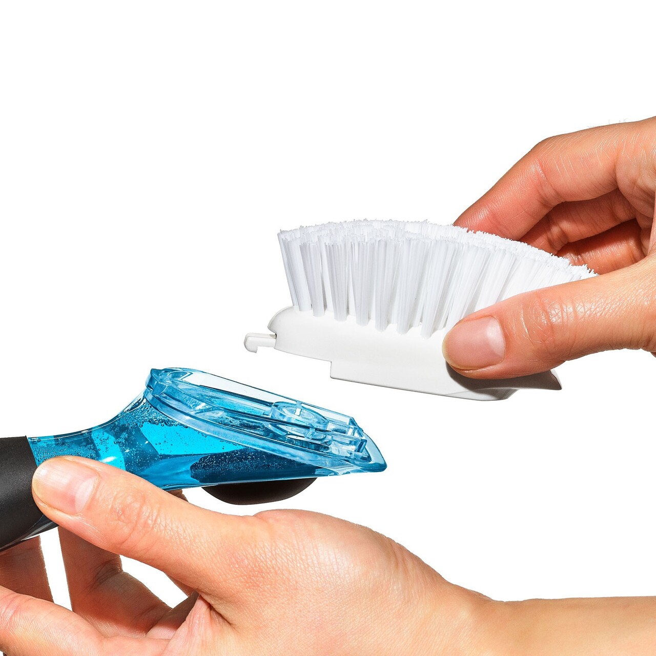 Perie de vase cu dozator detergent, 23,6 cm, "Good Grips" - OXO - imagine 6