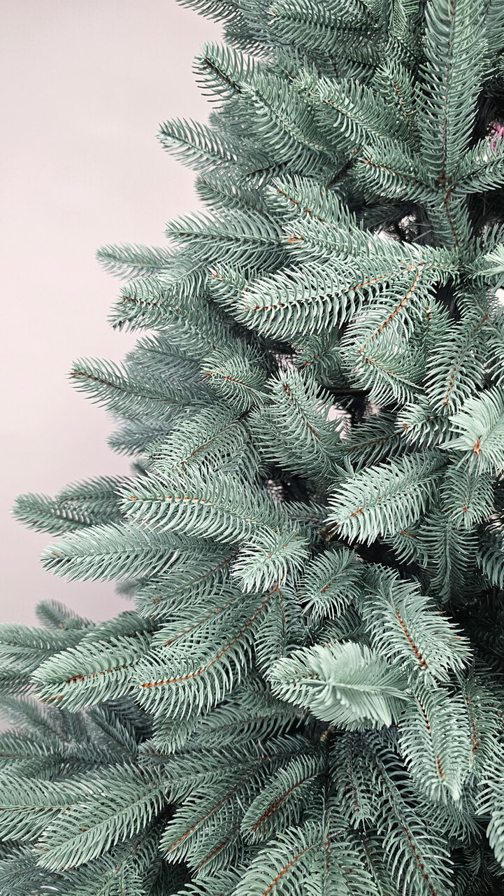 Brad artificial Christmas Deluxe by Sersimo, Laponia Select argintiu, integral 3D, 250cm — imaginea 9